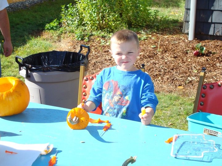 Carving_Pumpkin.jpg